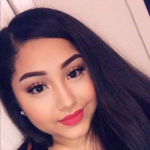 Meet your Posher, Wendy